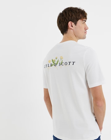 Lyle & Scott Dandelion Script Graphic T-Shirt - White