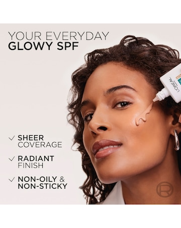 L'Oreal Paris Daily Fluid Tinted Glow SPF 50+, Pearl Glow