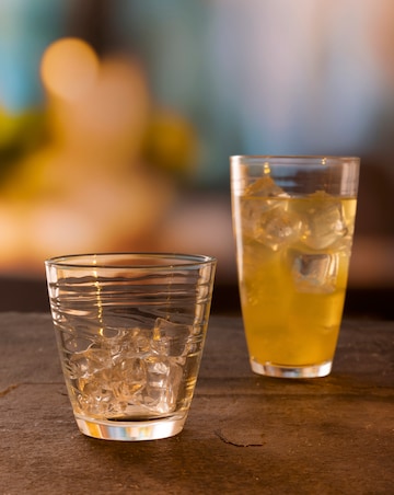 Ravenhead Essentials Swirl Set of 8 Glasses