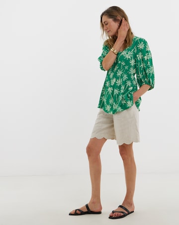 Crinkle V Neck Puff Sleeve Top