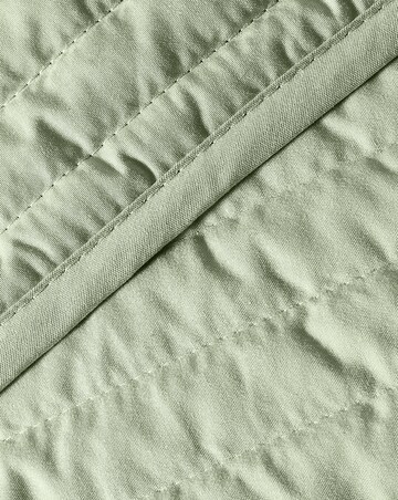 Bianca Quilted Lines Bedspread