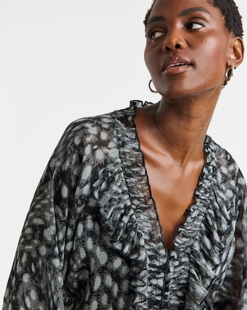 Ruffle Crinkle Chiffon Blouse