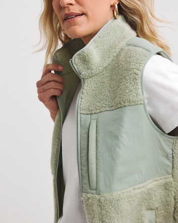 Green Lightweight Lined Borg Gilet