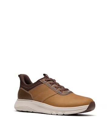 Clarks Motion Trek Trainers