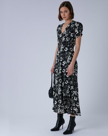 Religion Dress
