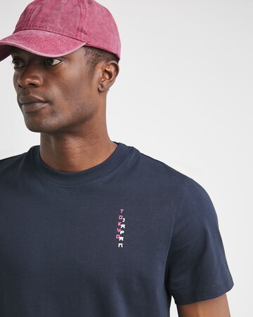 Dragon Graphic T-Shirt Long