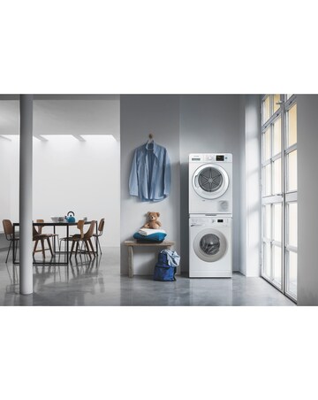 Indesit YTM1182 X UK 8kg Heat Pump Tumble Dryer - White