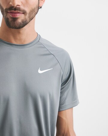 Nike Short Sleeve Hydroguard T-Shirt