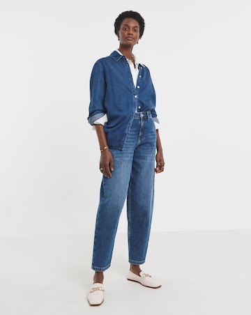 Mid Blue Barrel Leg Jean