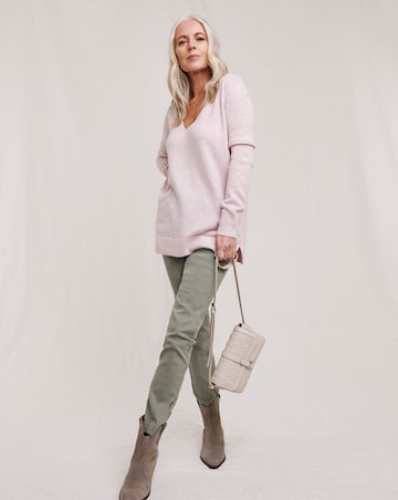 Julipa Deep V Soft Wool Longline Jumper