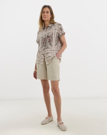 Border Print Grown On Short Sleeve Shirt