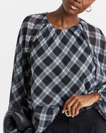 Check Volume Sleeve Blouse