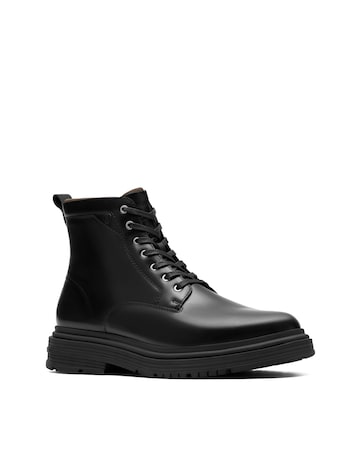 Clarks Badbury Hi Wp Boots - Black Leather
