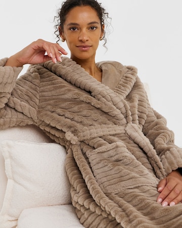 Pretty Secrets Luxury Dressing Gown