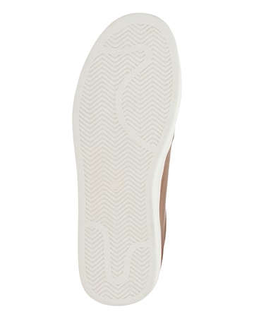 Tan Modern Cupsole Wide Fit