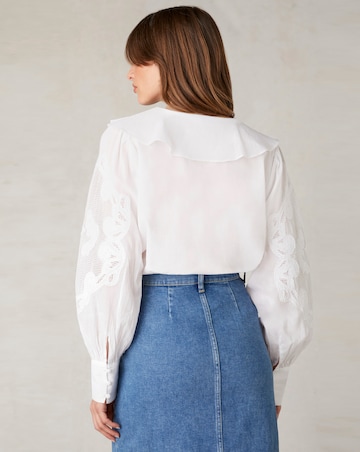 Ro&Zo Embroidered Mesh Sleeved Blouse
