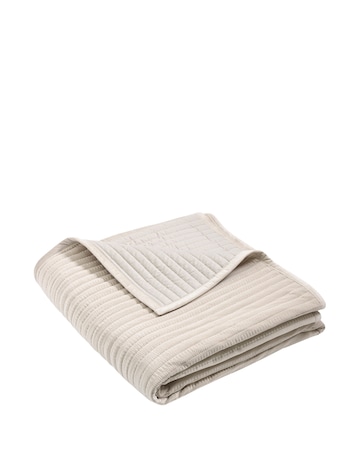 Catherine Lansfield Velvet Pinsonic Bedspread