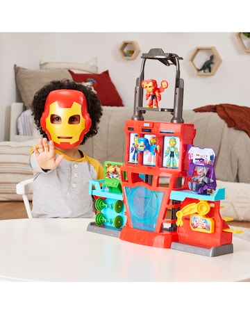 Marvel Iron Man and His Awesome Friends Playset Iron Quarters