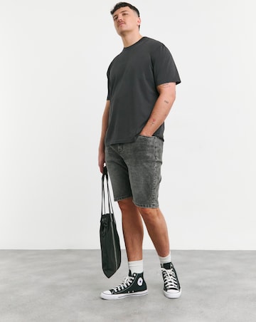 Relaxed Fit Garment Washed Manhattan Graphic Tshirt