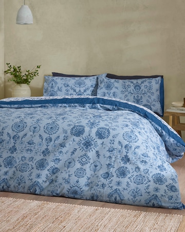 Catherine Lanfield Zoukara Floral Duvet Cover Set