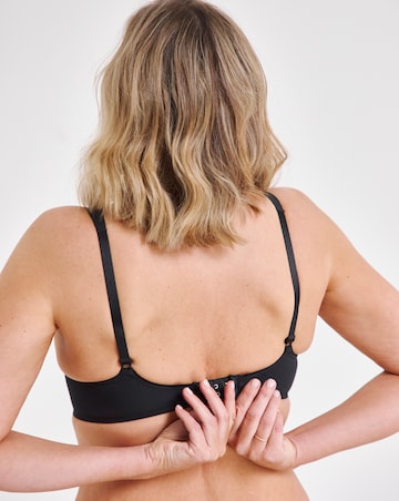 Triumph Essential Minimiser Wired Bra Black