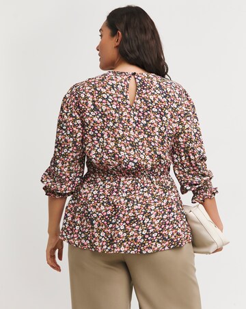 Ditsy Floral Tea Top