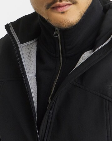 Snowdonia Showerproof Softshell Jacket