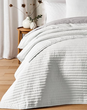 Bianca Quilted Lines Bedspread