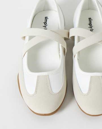 Vesper Balleria Trainers - Wide Fit (E)