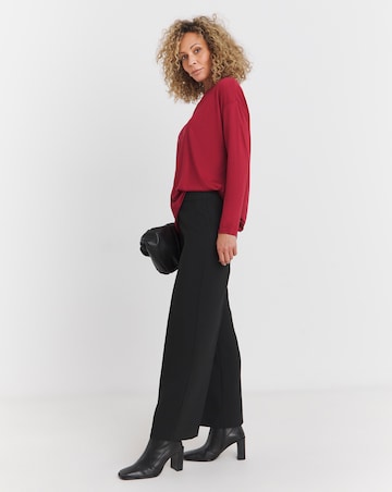 Red Cut Out Neck Long Sleeve Top