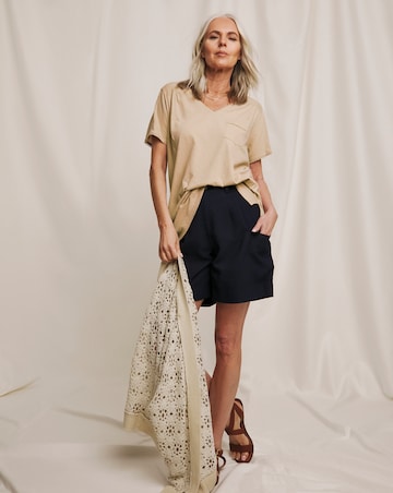 Julipa Linen Mix V-Neck Pocket T-Shirt