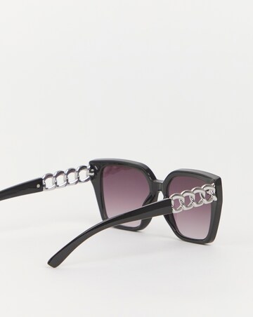 Clara Chunky Chain Sunglasses