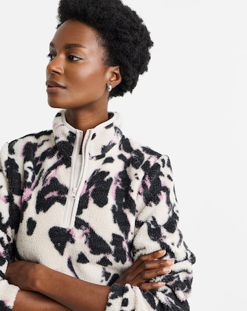 Snowdonia Printed 1/4 Zip Fleece