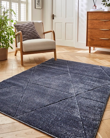 Sara Carved Triangle Rug