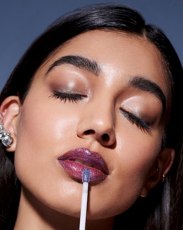 WONDERSKIN Wonder Blaiding Lip Topper- Blue Glitter