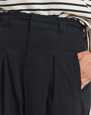 Pleat Front Cotton Chino