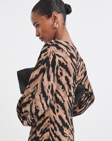 Textured Jersey Seam Front Maxi Dress