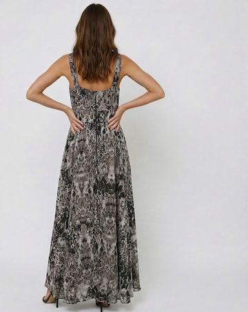 Religion Dress