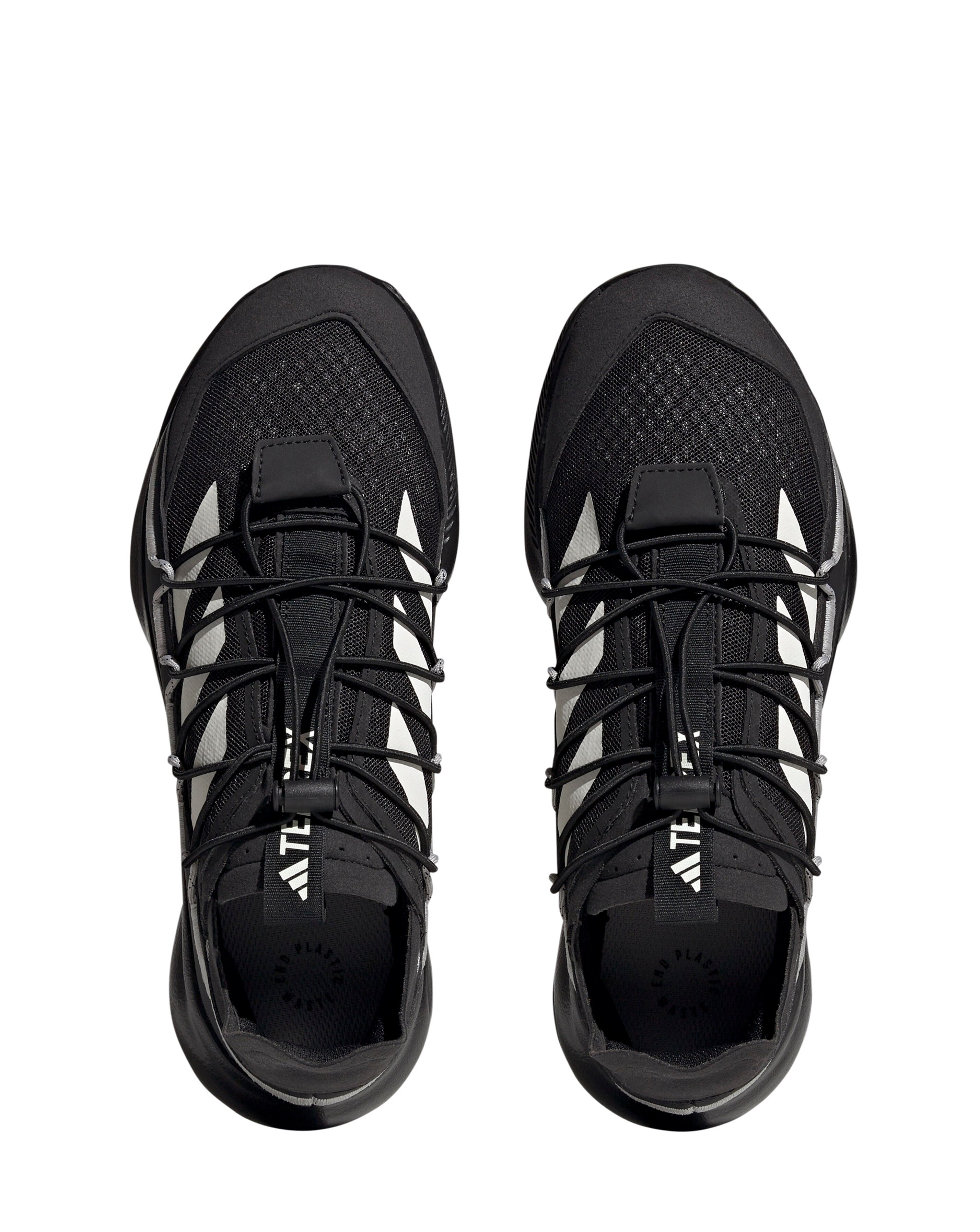 adidas Terrex Voyager 21 | JD Williams