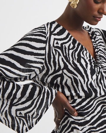 Crinkle Twist Detail Midi Dress With Long Sleeves