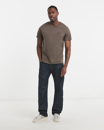 Levi's Short Sleeve Chest Graphic T-Shirt - Brown