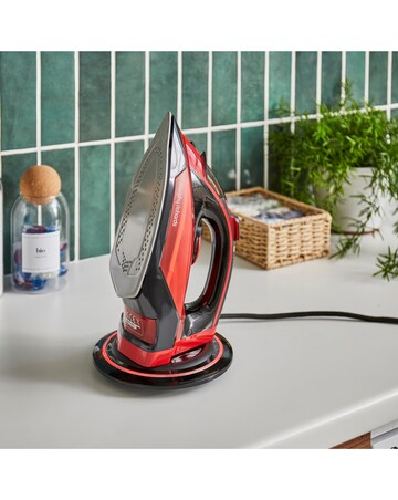 Morphy Richards 303250 2400W Cordless Steam Iron