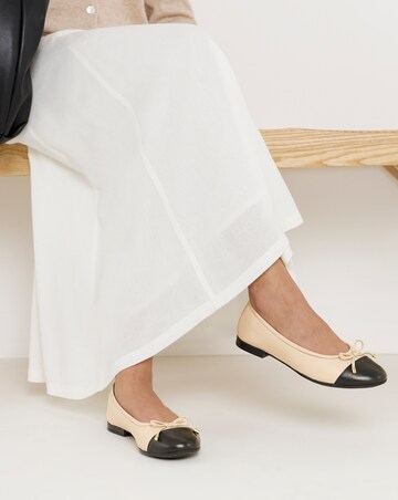 Vine Leather Ballerina With Toe Cap - Wide Fit (E)