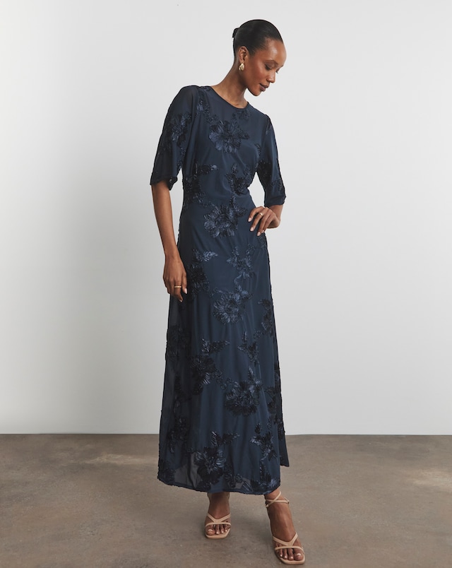 green emerald velvet dress Rent Simply Be Joanna Hope Tiered Printed Dress main image 0