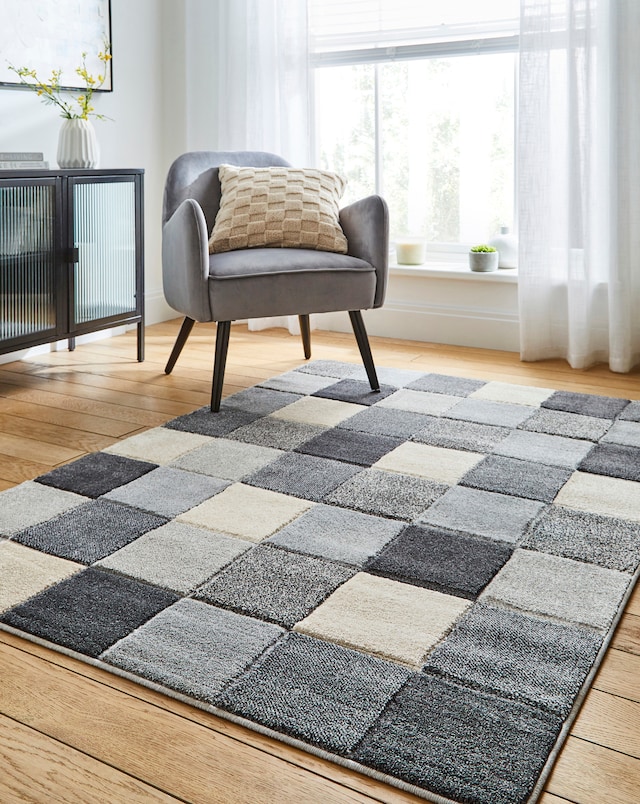 Sara Carved Chequerboard Rug