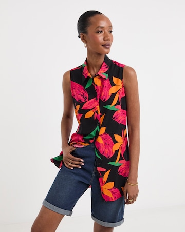 Dipped Back Sleeveless Shirt