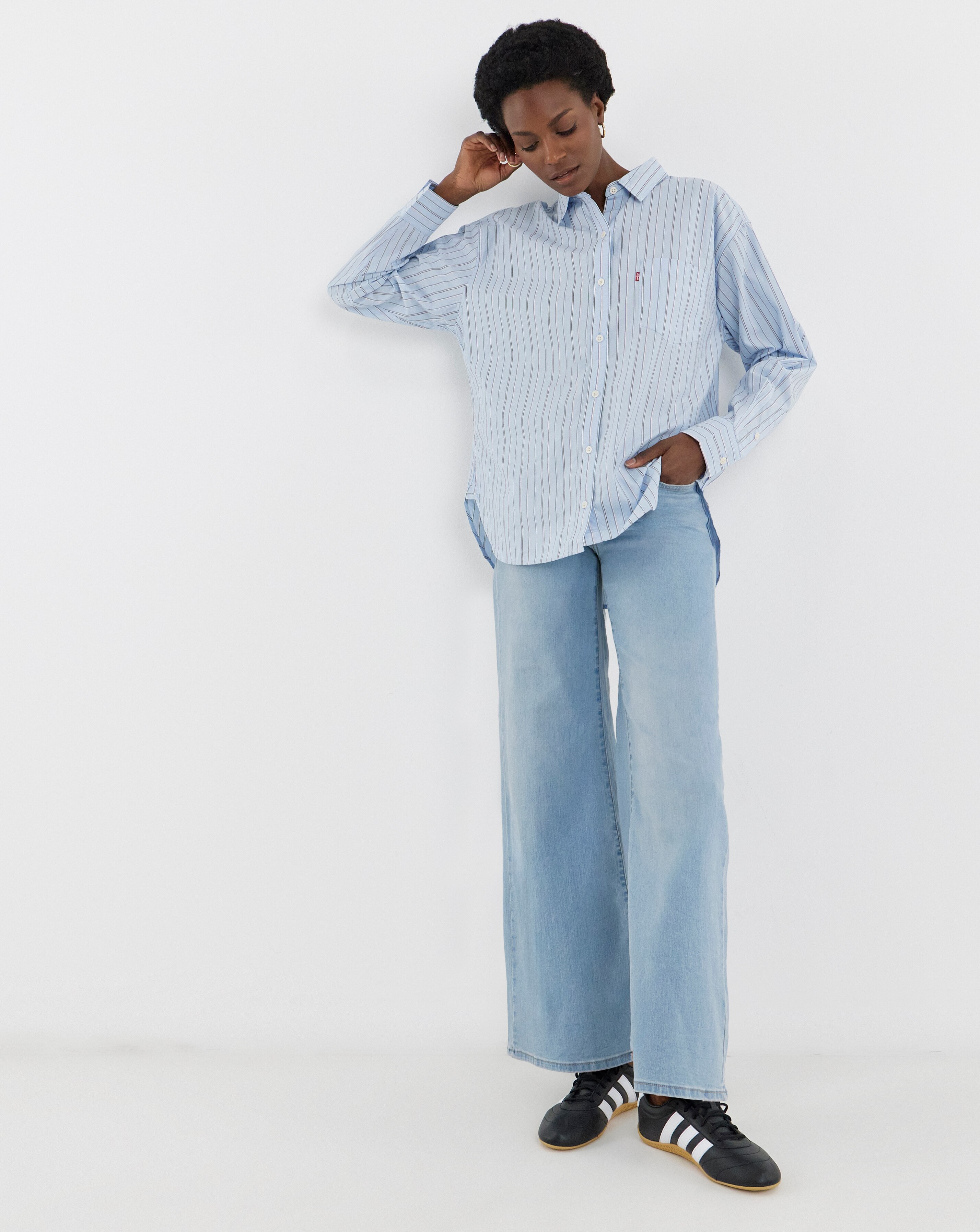 Levi's Harlie Boyfriend Shirt | JD Williams
