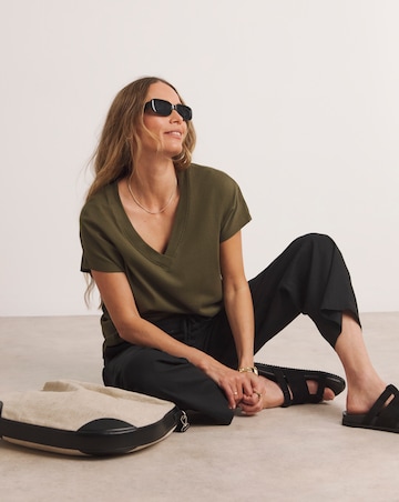 Anthology Linen Mix Black Barrel Leg Trousers