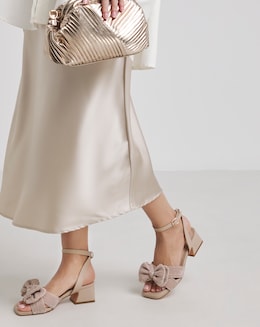 Double Bow Low Block Heel Ex Wide Fit - Image