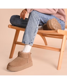 Just Sheepskin Ladies Lottie Sheepskin Mini Boot